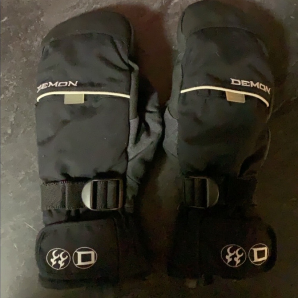 Snowboarding Mittens